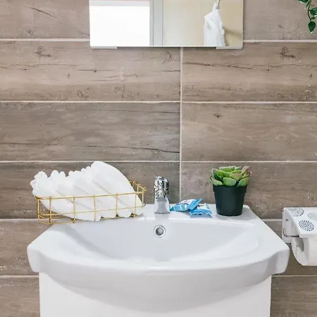 Apartment Muse “a Place To Inspire You”